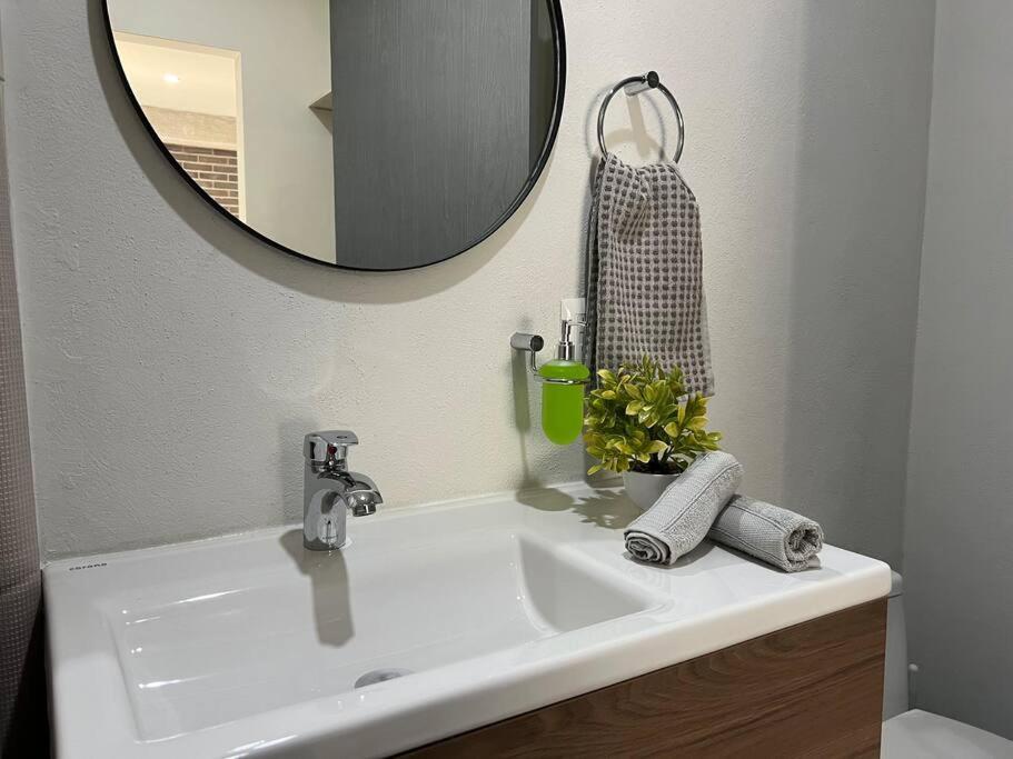 Depa Boho Al Sur Pet Friendly Piscina Gym Sala De Cine Apartment กัวดาลาฮารา ภายนอก รูปภาพ