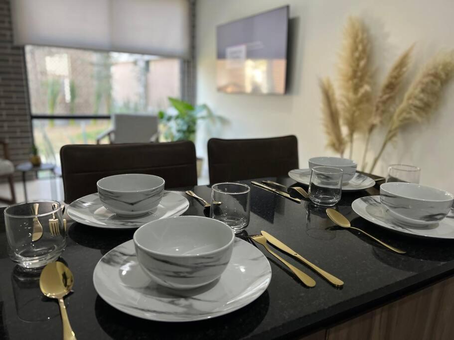 Depa Boho Al Sur Pet Friendly Piscina Gym Sala De Cine Apartment กัวดาลาฮารา ภายนอก รูปภาพ